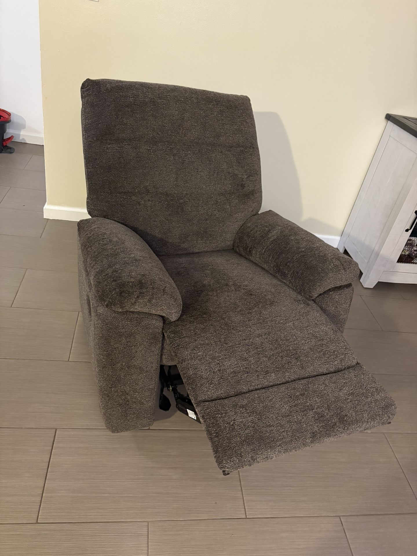 reclining rocking chair