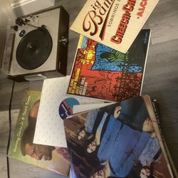 Record Player (with Records)