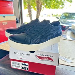 Sckechers 8.5 Mujer