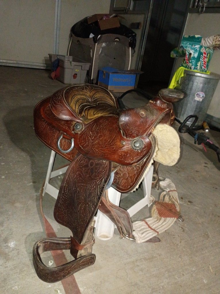 Horse Sattle
