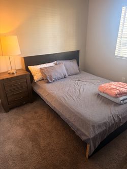 Free bed with frame and mattress and free side table