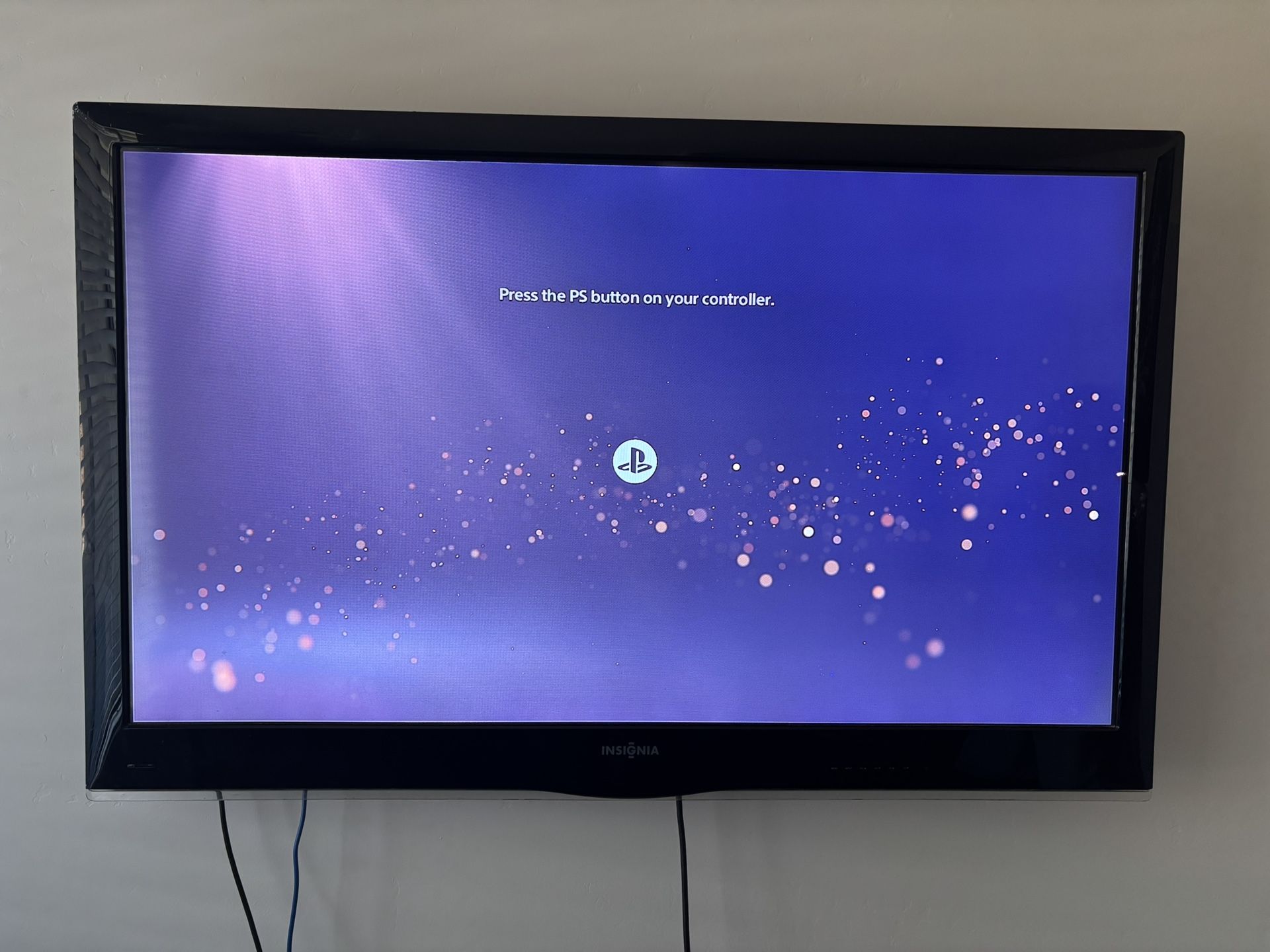 INSIGNIA TV