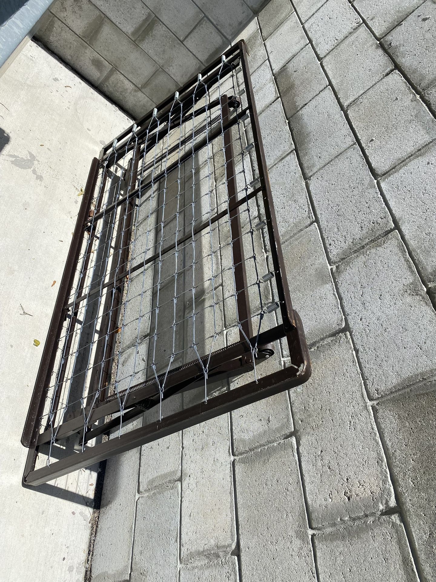 Twin Collapsible Bed Frame