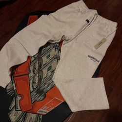 Light Oat Uncuffed Essentials Sweats