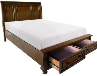 King Size Bedframe soild wood New