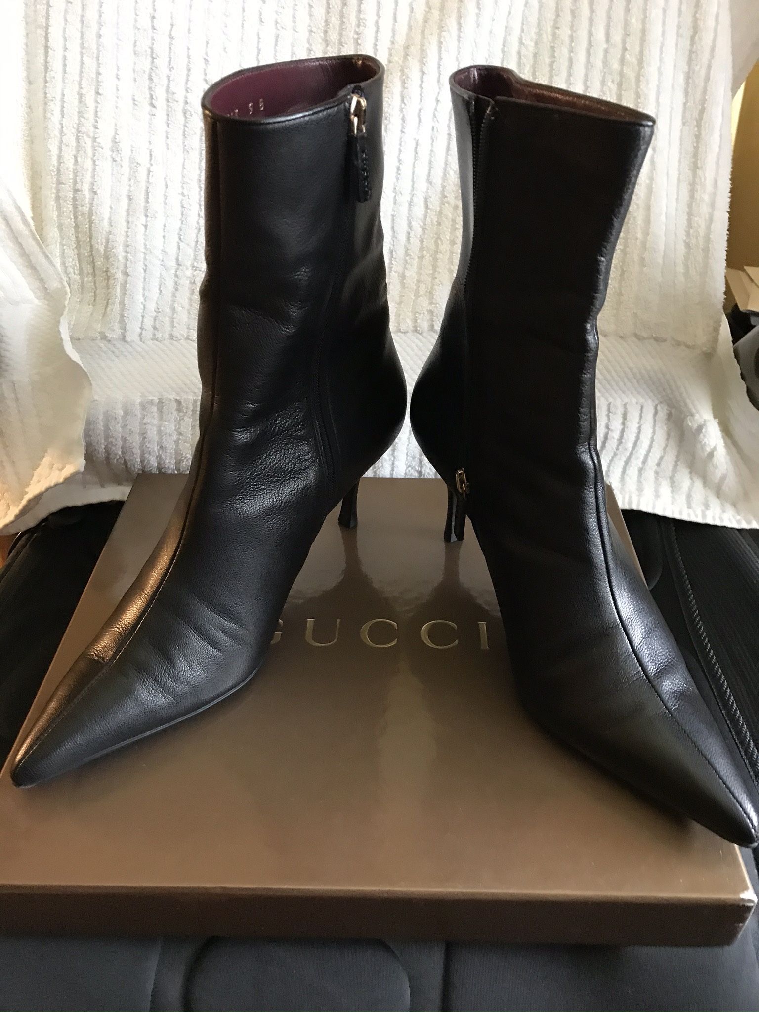 Gucci natural leather women’s boots