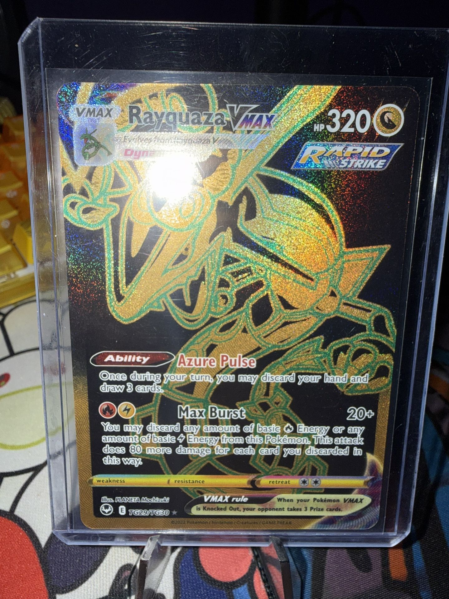 Rayquaza Vmax