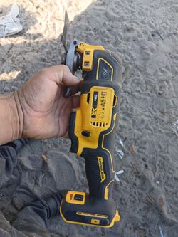 Dewalt 20V Multi-tool Tool Only No Battery 