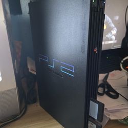 PS2- Playstation 2 + Games (BUNDLE)