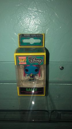 Keychain Sally