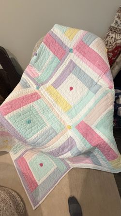 Pottery Barn Kids Twin quilts/shams!