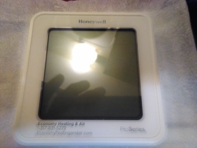 Brand new lyric T6 pro wifi programable thermostat
