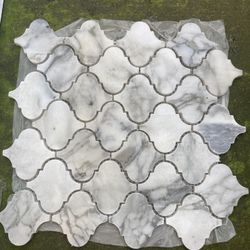 VENETiAN CALACATTA  Marble. 7 Boxes. 6 Tiles Per Box. 