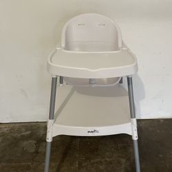 BABY HIGH CHAIR