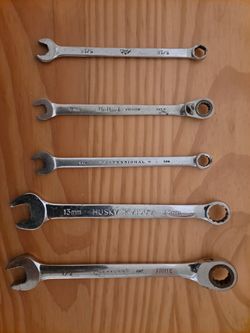 Lot of Combination Wrench