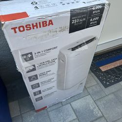 Toshiba A/C 8000 BTU For Large Room