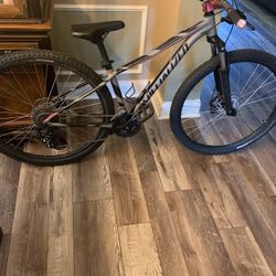  Mountain Bike