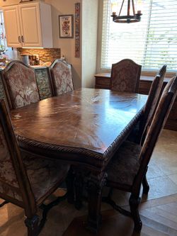 Free Dining Table & Chairs