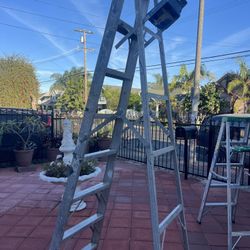 Escalera de ocho pies de aluminio, perfectas, condiciones