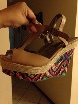 Wedge sandal size 8