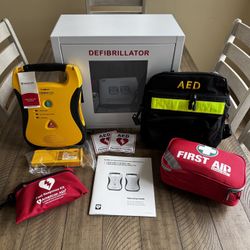 AED Defibrillator and Accessories