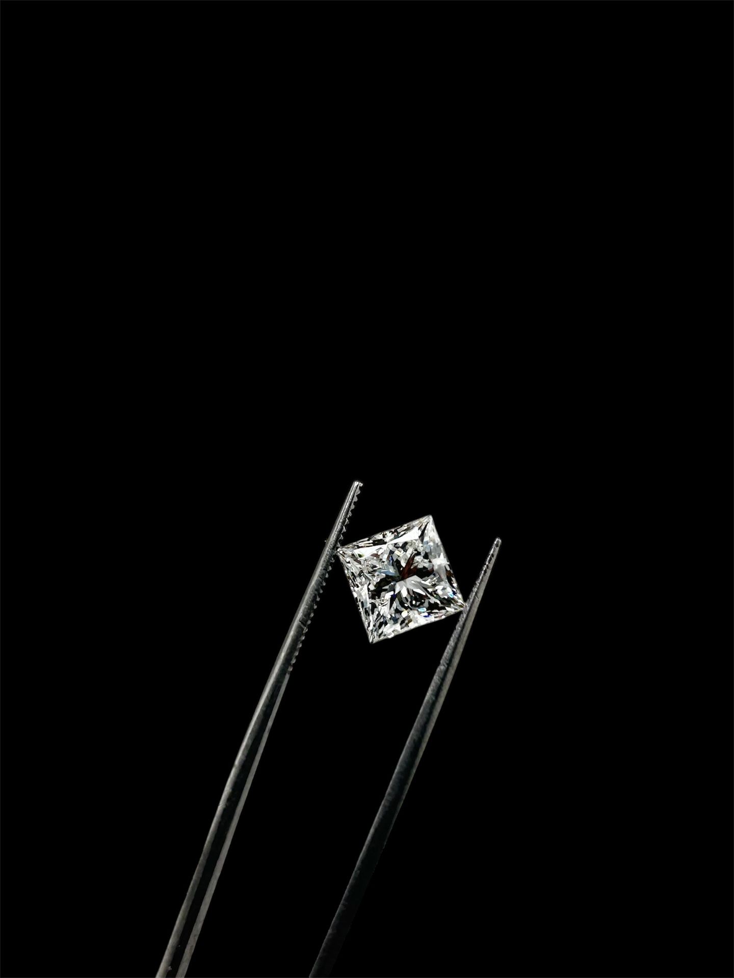 2.54 Ct Lab Grown Princess Shape Certified Diamond
