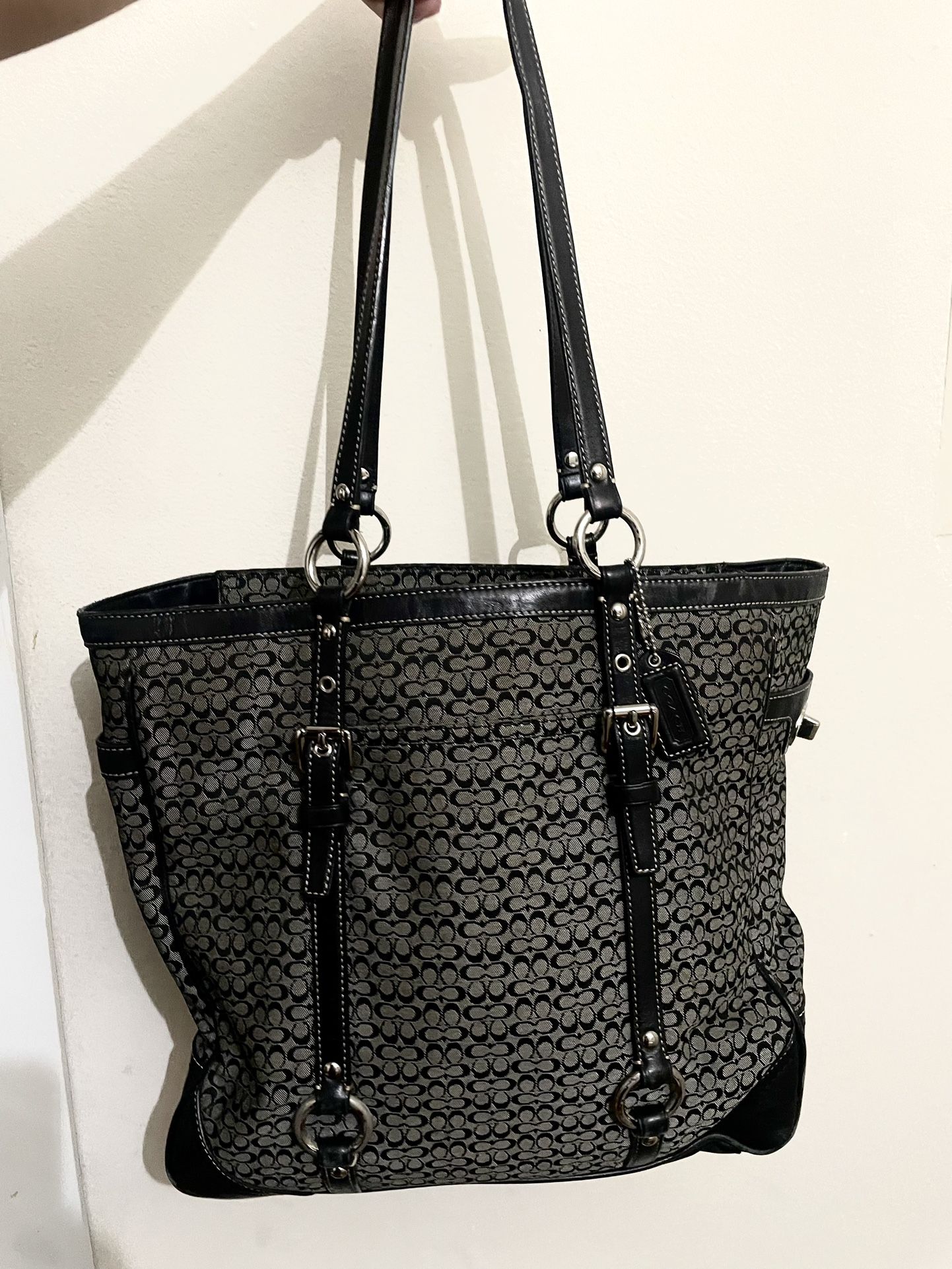 Coach Signature Tote Bag