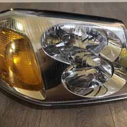 Headlight Or Headlamp
