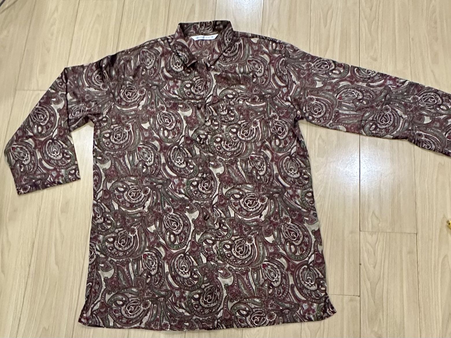 Victoria secret red/green paisley satin nightgown  sleep-shirt. Size L. 