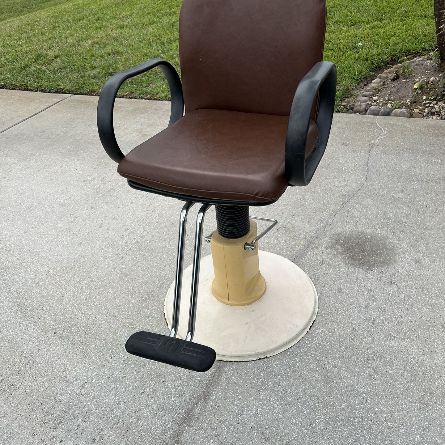  Antique Barber Pub Hydraulic Barber Chair & Salon Beauty