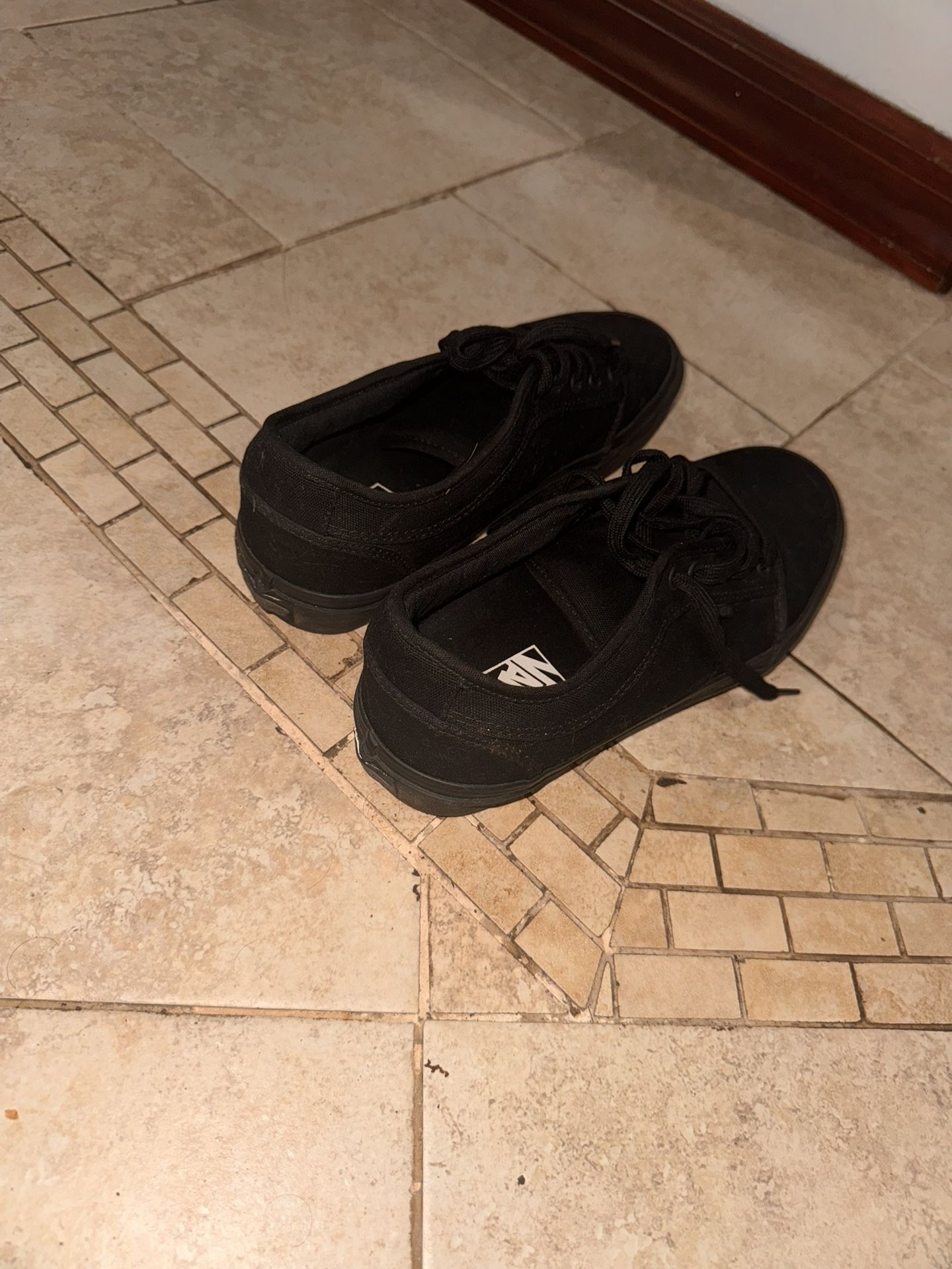 Van’s Shoes - Men’s Size 10