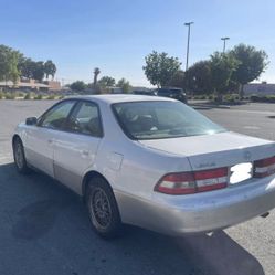 2002 Lexus ES 300