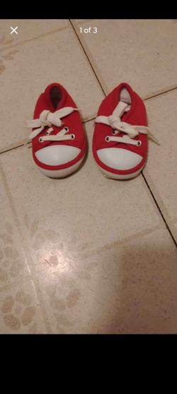 Gold bug baby shoes