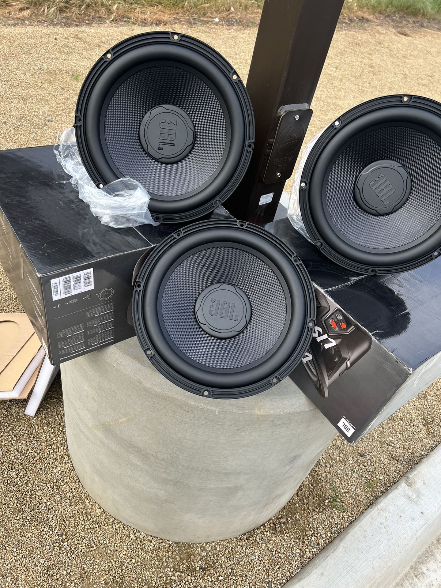 (3xwoofers)  JBL Stadium 122SSI 1500W Peak (500W RMS) 12" Stadium Series Selectable Smart Impedance 2 or 4 Ohm High-Performance Subw