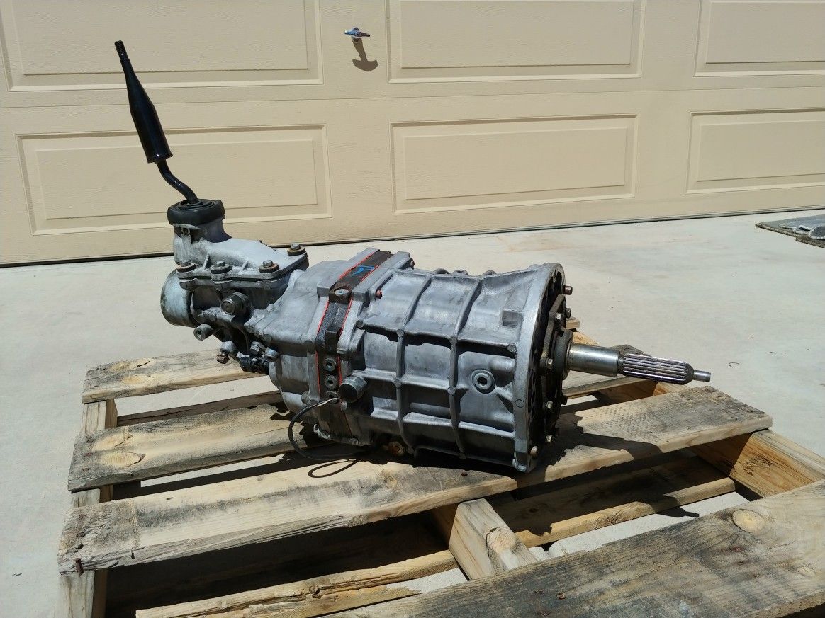 Toyota Soarer R154 transmission with shifter