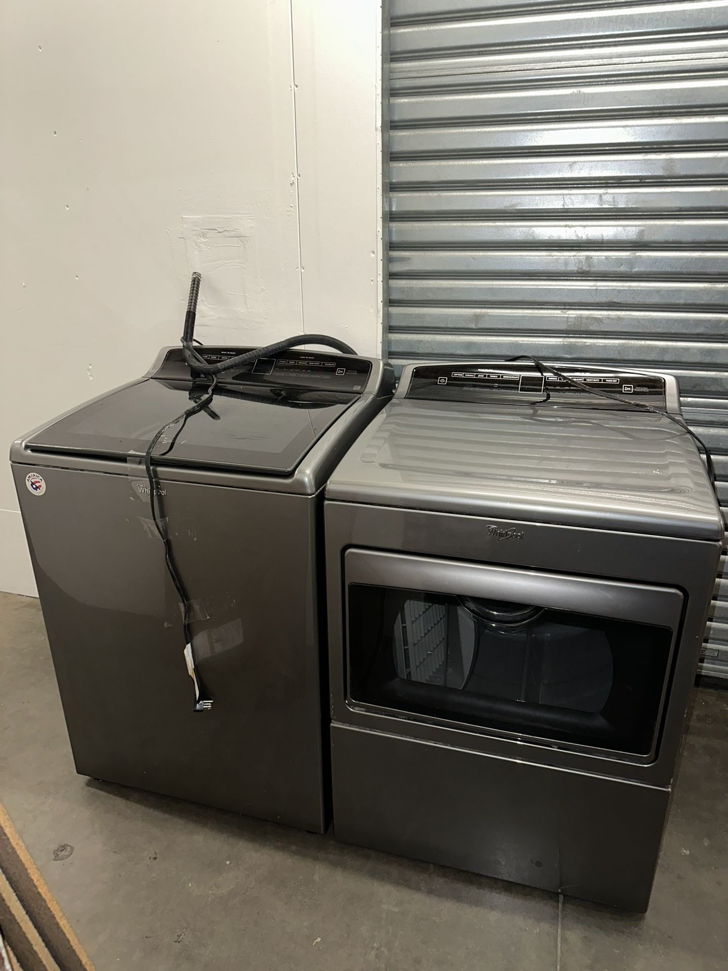 Whirlpool Washer Dryer Set Gray WTW7500GCO