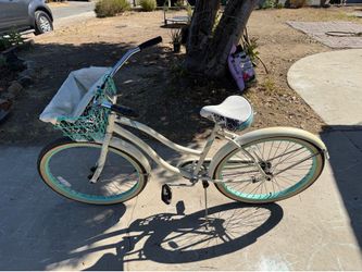 Huffy beach cruiser 26in bike