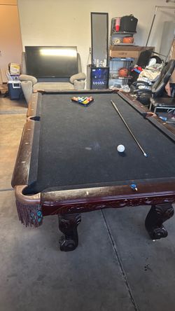 Pool table