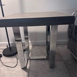 2 side tables