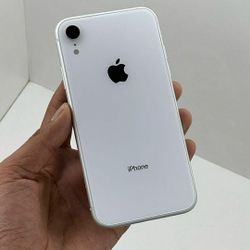 iPhone xr 64GB Unlocked 