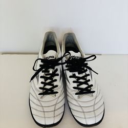 MIZUNO, Men’s Awhite Athletic Shoes Size 11.5