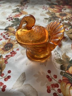 Vintage Amber Glass Turkey Covered Candy Nesting Dish