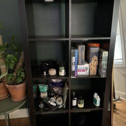 Wood Storage Shelves/ Bookcase 