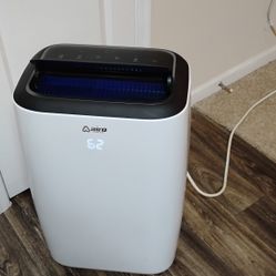 14,000 BTU Portable Air Conditioner Cools 700 Sq. Ft. with Dehumidifier ( No Hose/Window Bracket/Remote), AIRO COMFORT
AC14MWS
