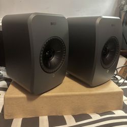 KEF LSX II LT Wireless Bookshelf Speakers – Hi-Res Audio, Uni-Q Driver Array, 200W Amplification