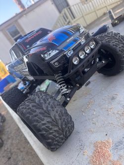 Traxxas Stampede RC Truck
