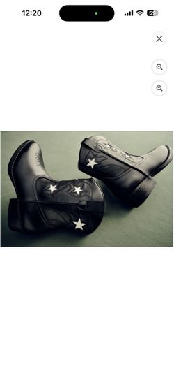 Girl boots