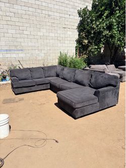 Sectional couch