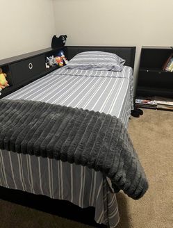 Twin Bed with Under Storage and Memory Foam Mattress