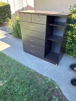 7 drawer tall dresser w/ shelf OBO